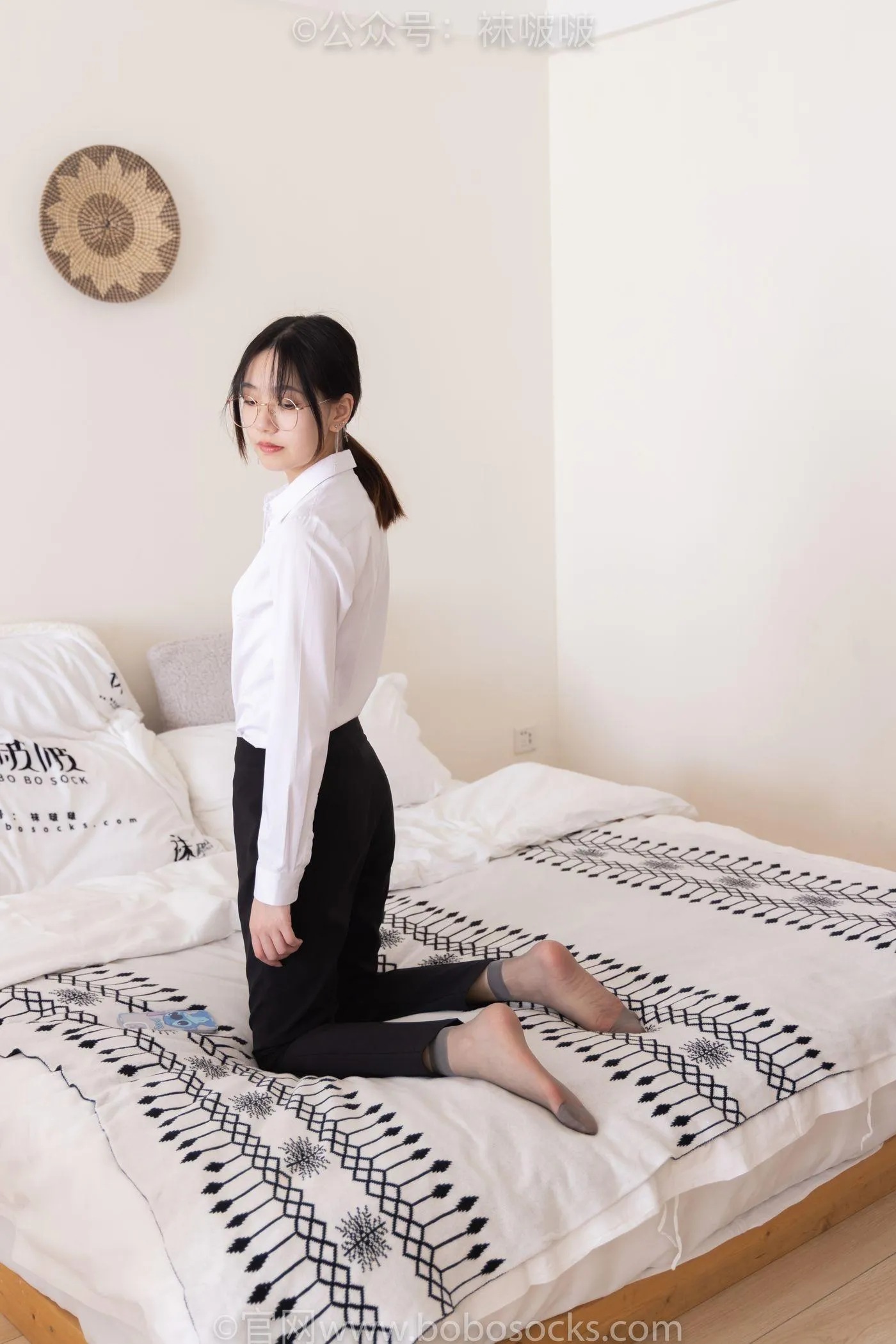[BoBoSocks袜啵啵]NO.085 小甜豆-平底鞋、短灰丝、短肉丝 [140P]插图6